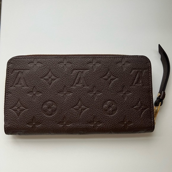 Louis Vuitton Empreinte Leather Zippy Wallet in Terre - Picture 2 of 11